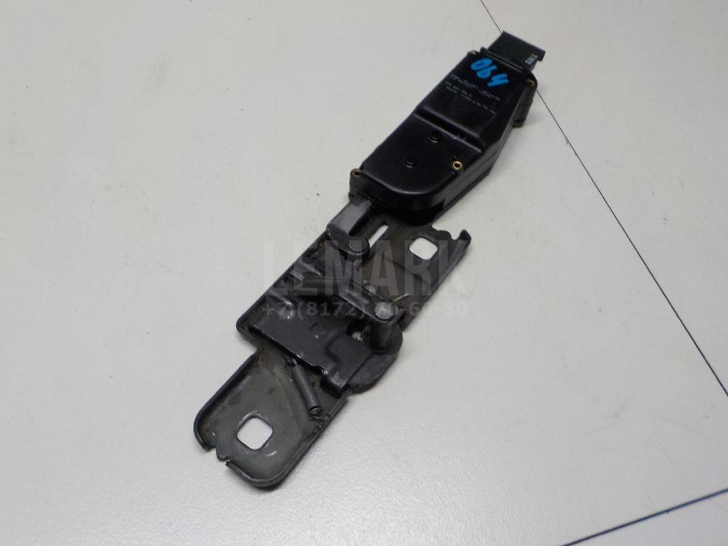 Ответная часть замка багажника 4F9827383D VAG