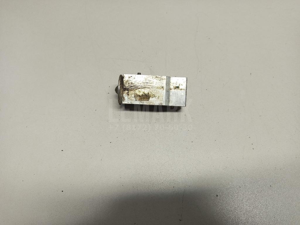 Клапан кондиционера 6Q0820679G VAG