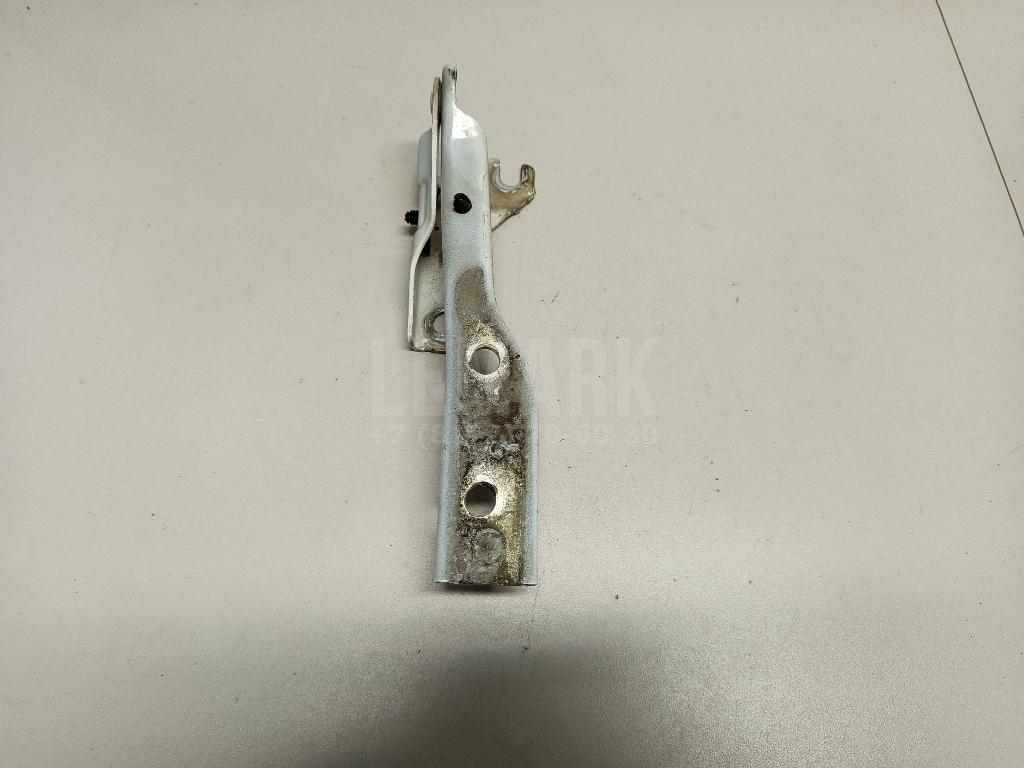 Петля капота правая 6R0823302B VAG