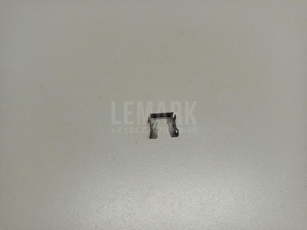 Зажим 06L906037 VAG