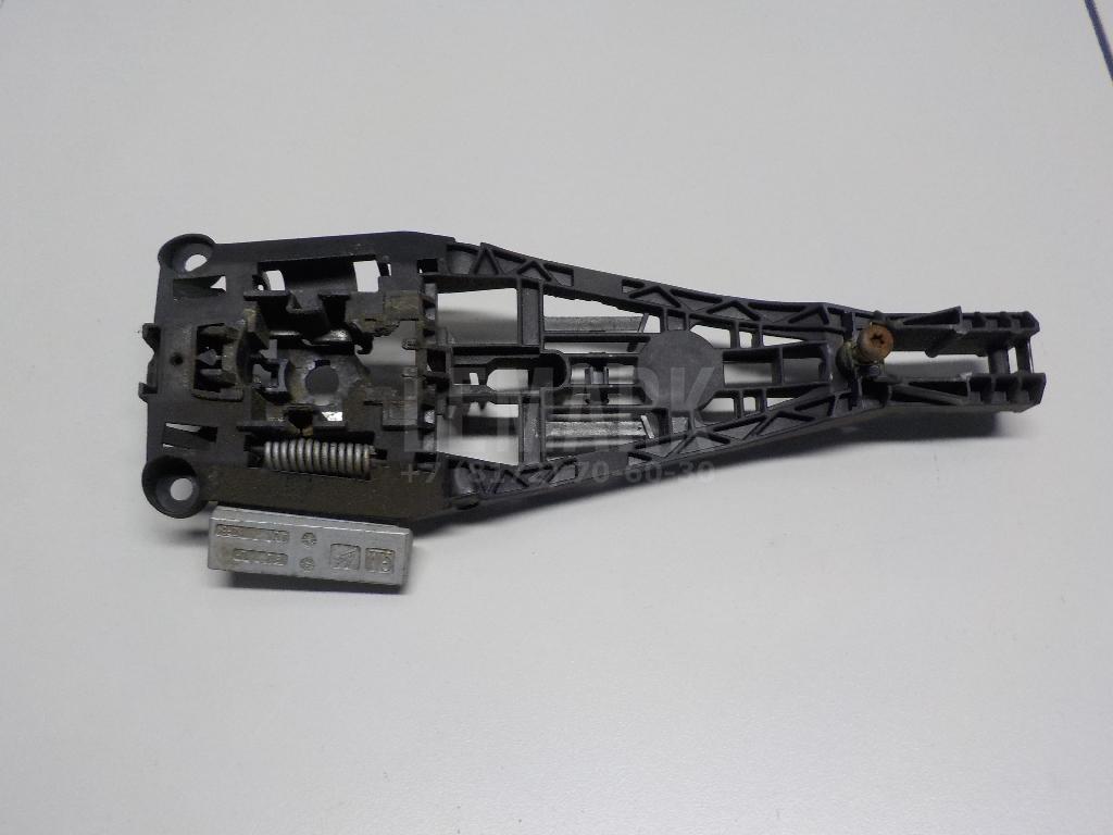 Кронштейн ручки 13505890 GM