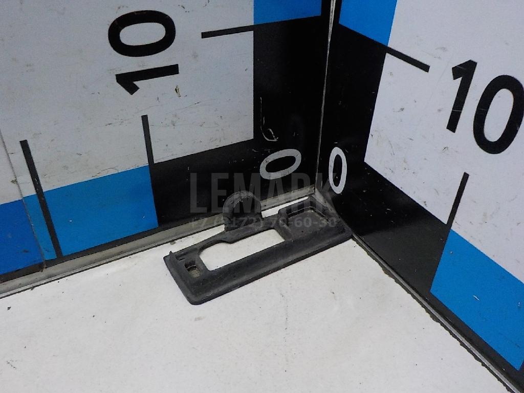 Крепеж рейлинга передний левый для  BMW 2-serie F22/F23/F87 2013-2020