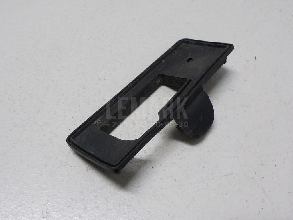 Крепеж рейлинга передний левый для  BMW 2-serie F22/F23/F87 2013-2020
