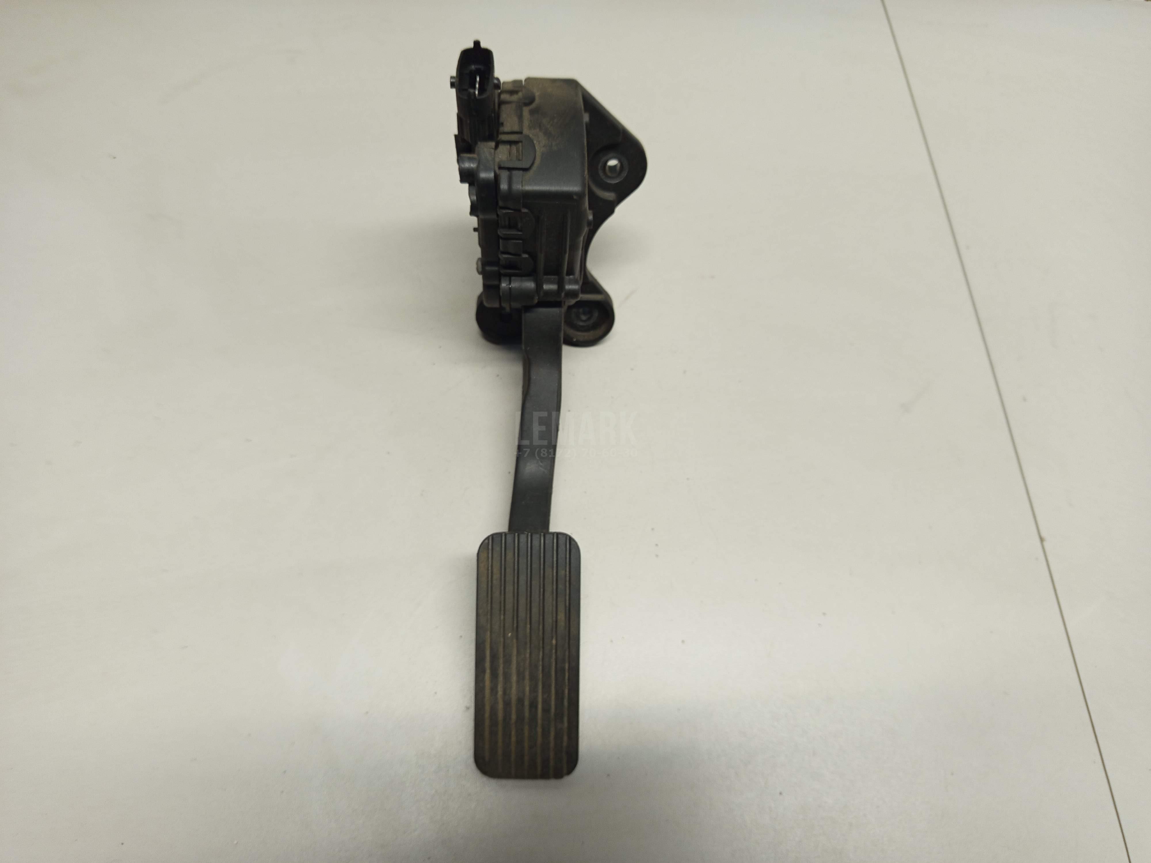 Педаль газа 327002H300 Hyundai-Kia