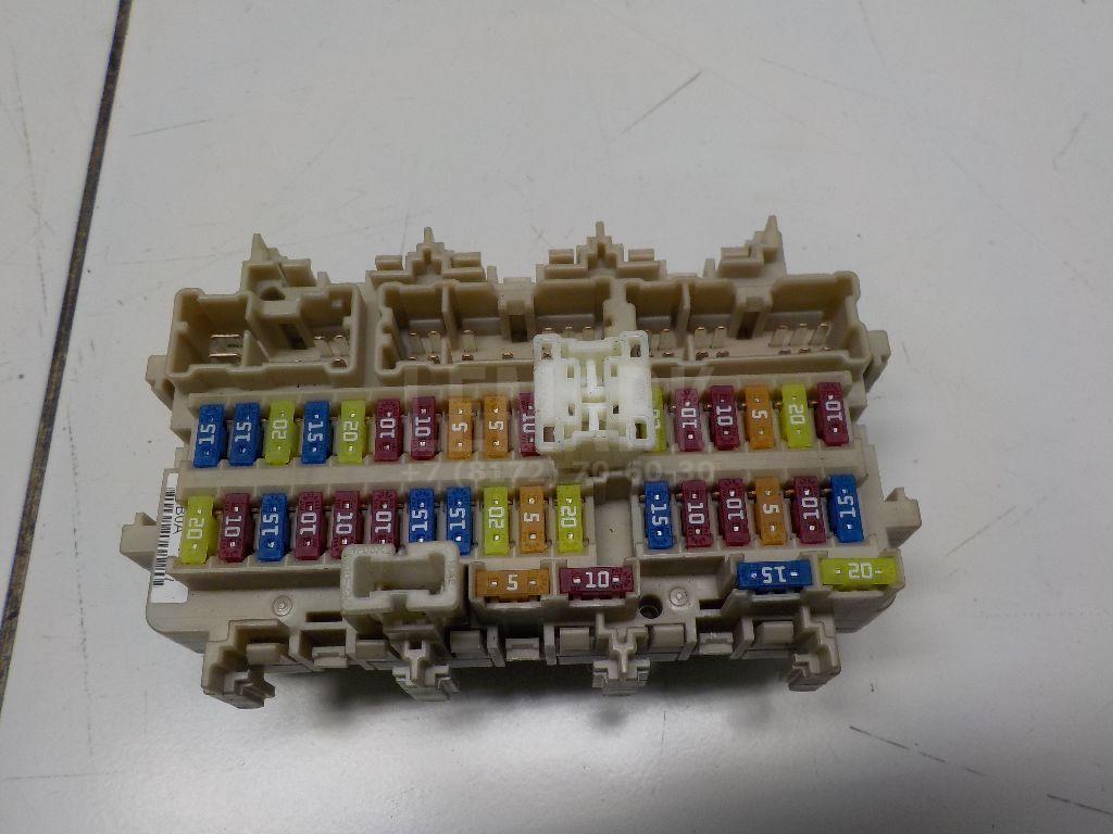 Блок предохранителей 243504EB0A Nissan