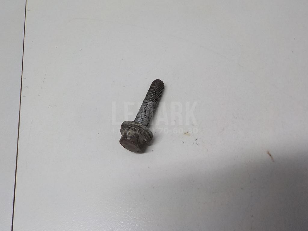 Болт передней ступицы 11570675 GM