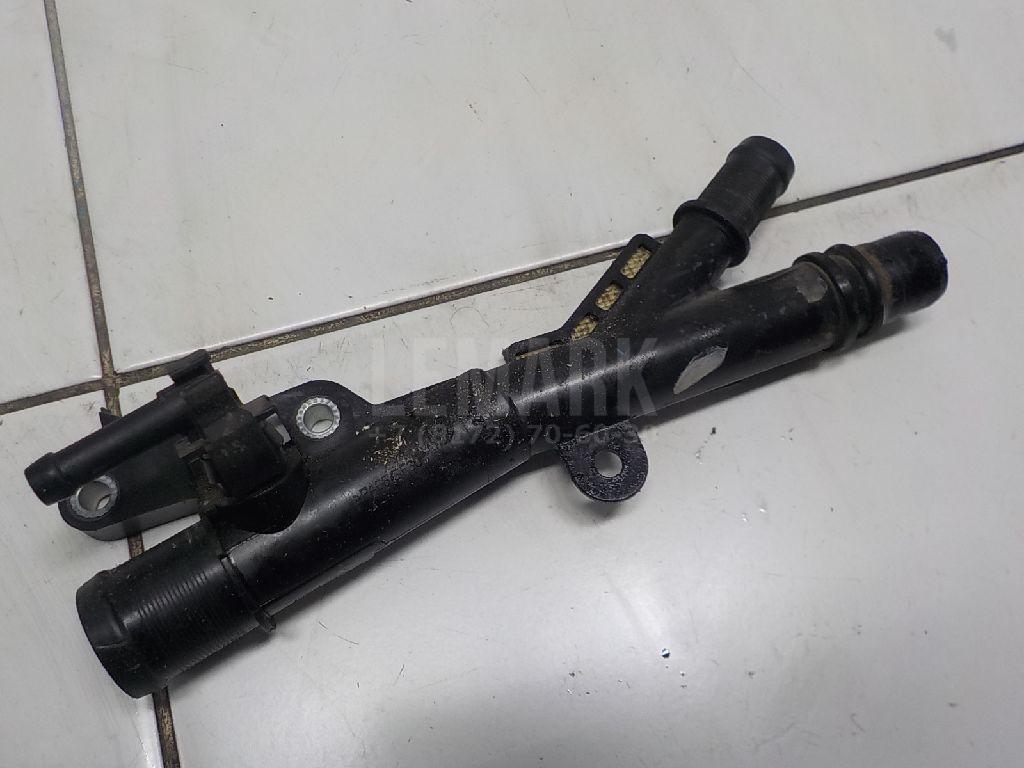 Фланец / тройник 1405300Q0K Nissan