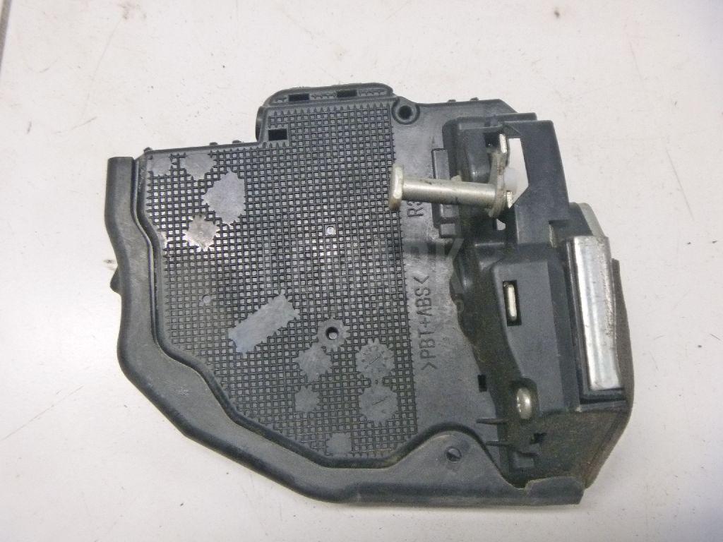 Замок двери задней правой 6905033120 Toyota