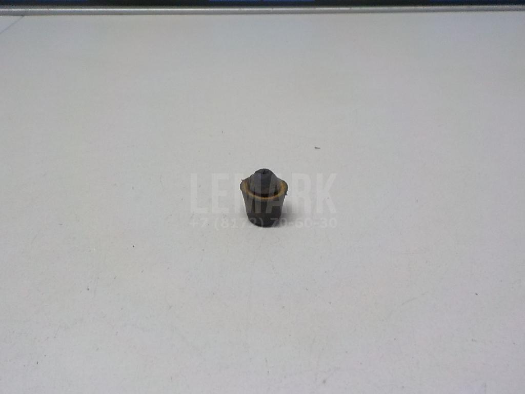 Отбойник капота 821911E010 Hyundai-Kia