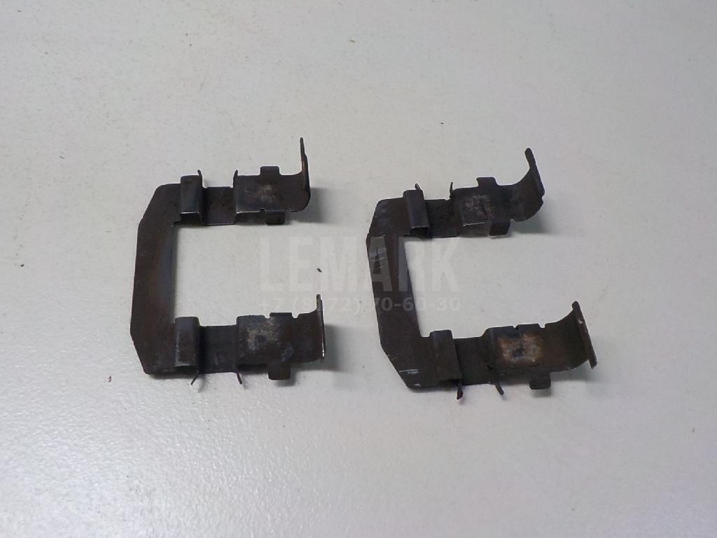 Установочный к-кт передних колодок 581440Z000 Hyundai-Kia
