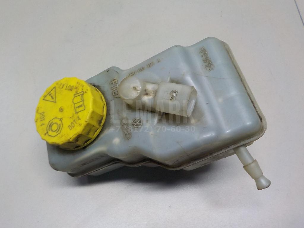 Бачок главного тормозного цилиндра 6R0611301A VAG