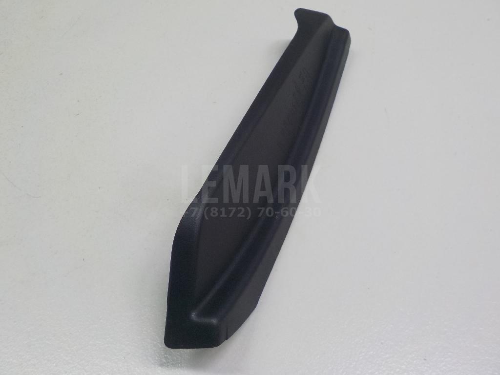 Щиток фонаря 7P69453129B9 VAG