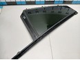 Стекло двери задней правой (форточка)