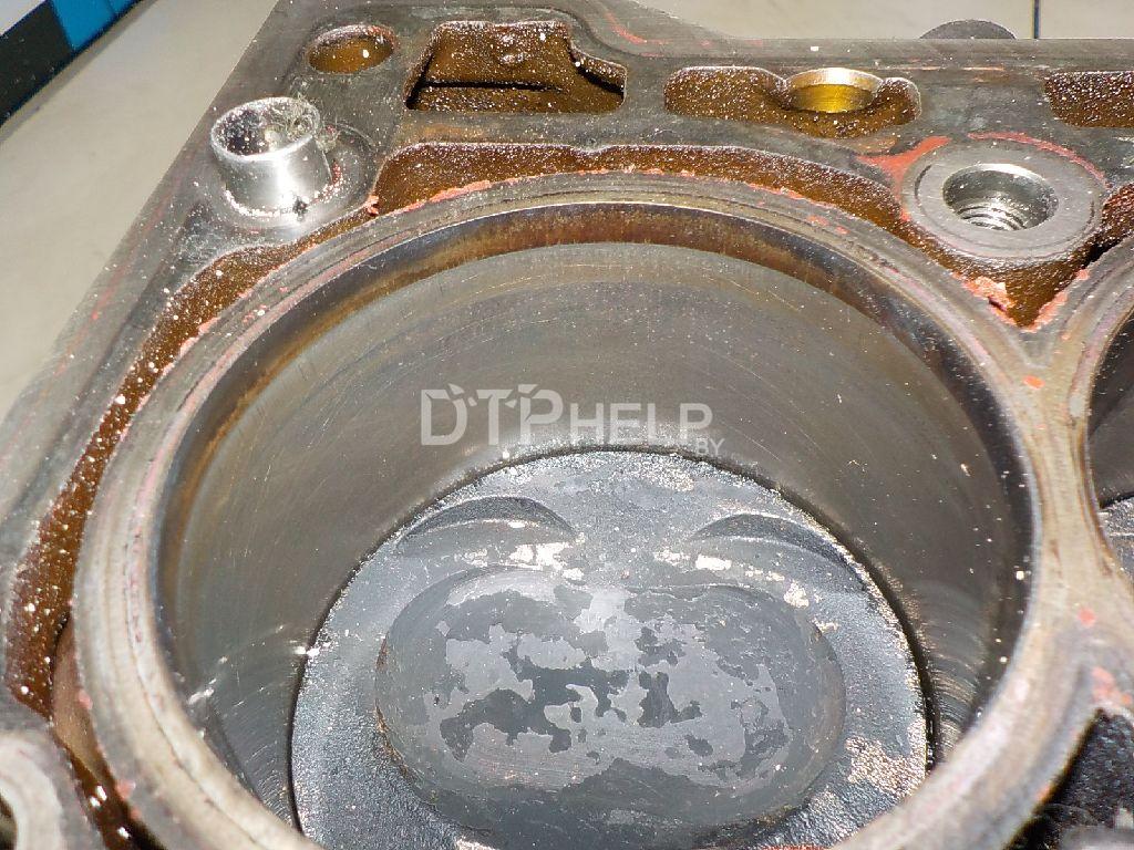 Фото Блок двигателя для Volkswagen Tiguan  2008