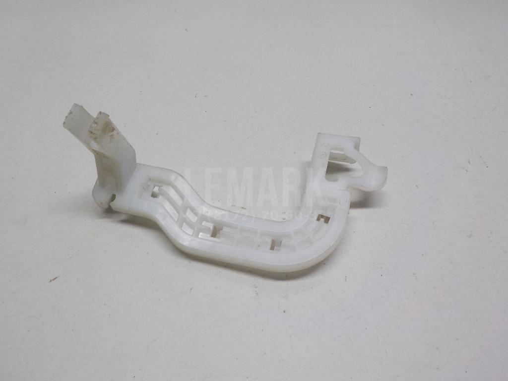 Кронштейн ручки 82495D7000 Hyundai-Kia