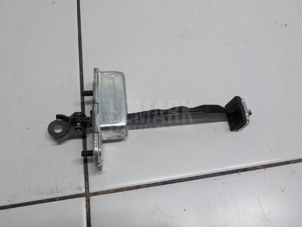 Ограничитель двери 79390D3000 Hyundai-Kia