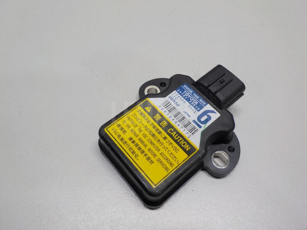 Датчик ускорения 8918348030 Toyota