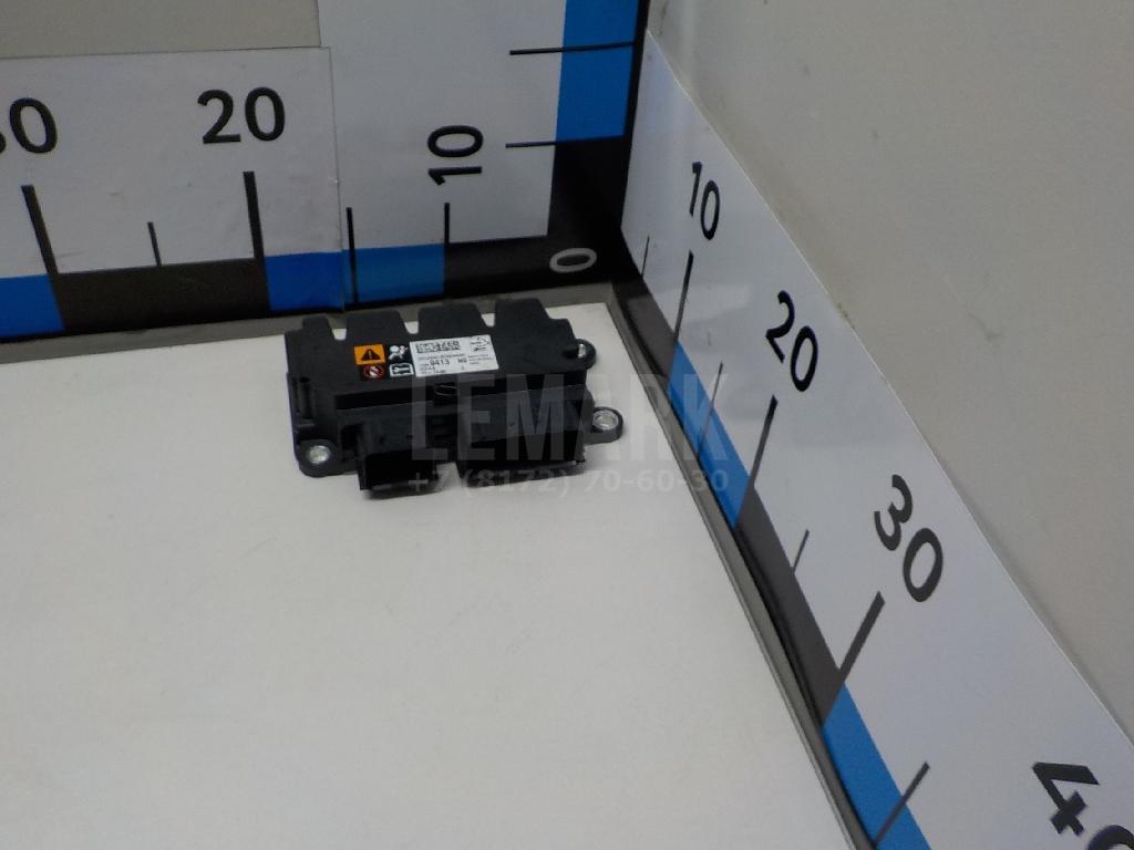Блок управления AIR BAG 13589413 GM