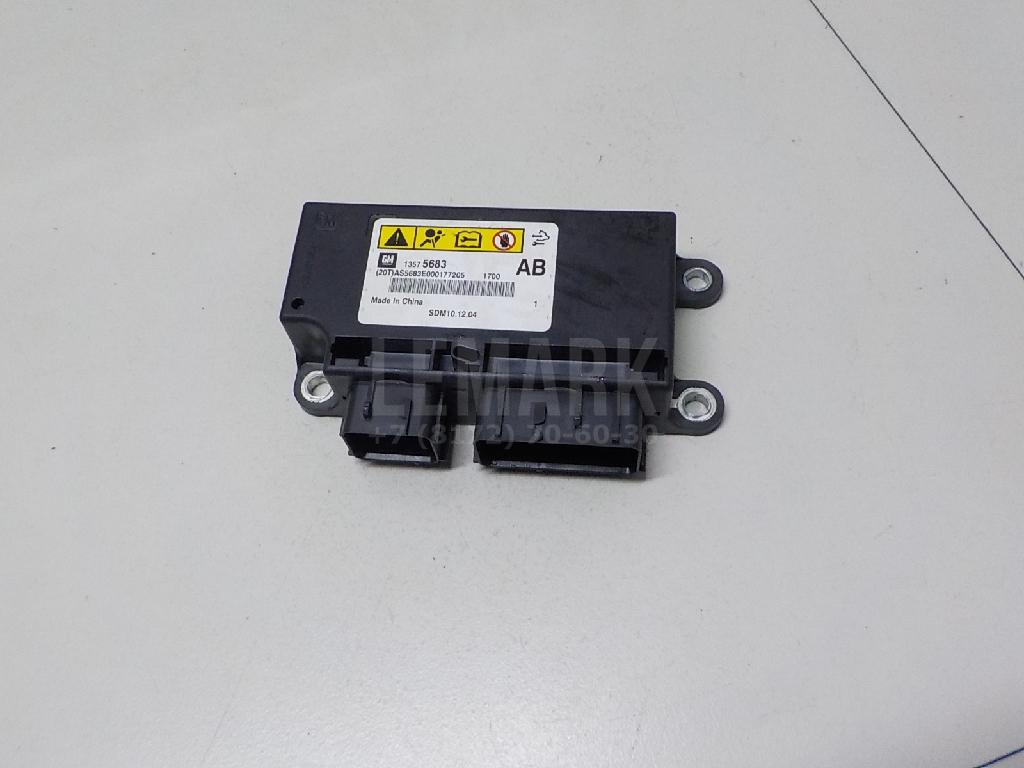 Блок управления AIR BAG 13575683 GM