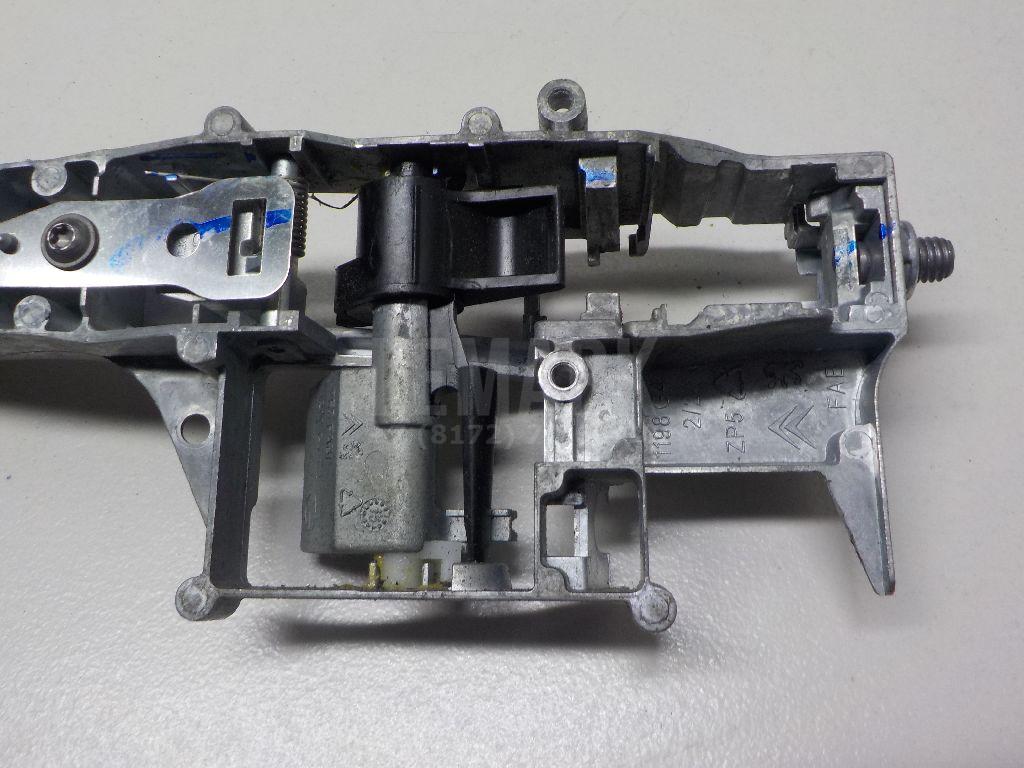 Кронштейн ручки для  BMW X3 G01 2017-2024