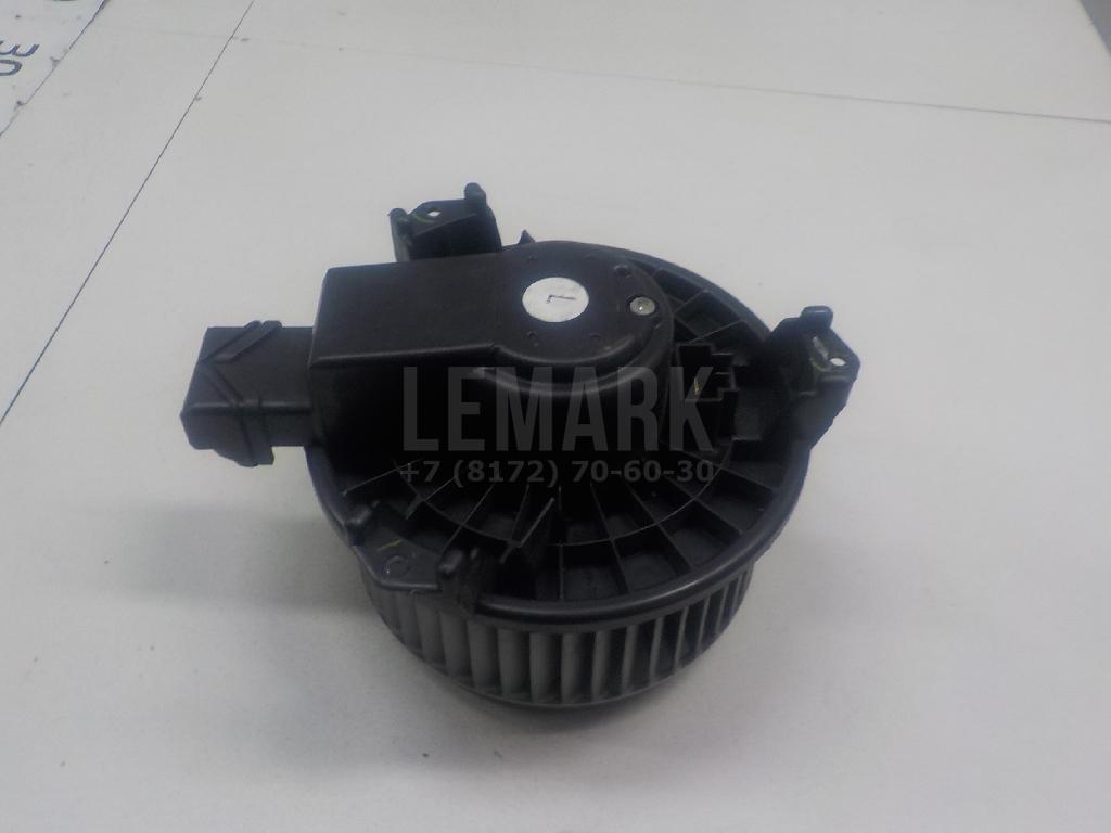 Моторчик отопителя 8710302470 Toyota
