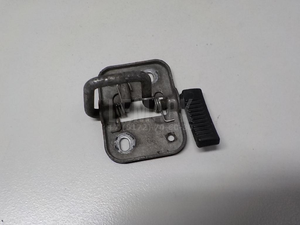 Крючок капота 1K8823186D VAG
