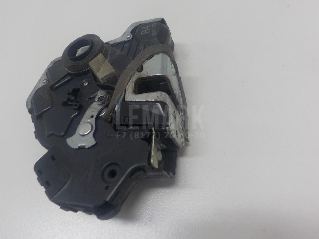 Замок двери передней правой 6903053090 Toyota