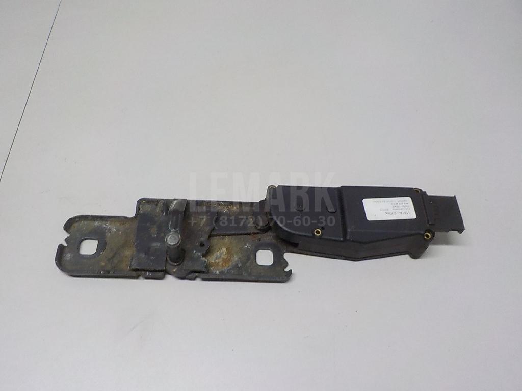 Ответная часть замка багажника 4F9827383G VAG