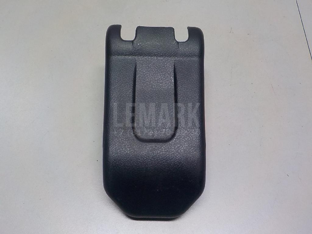 Крышка кронштейна сиденья 7050312XKZ16A86 Great Wall