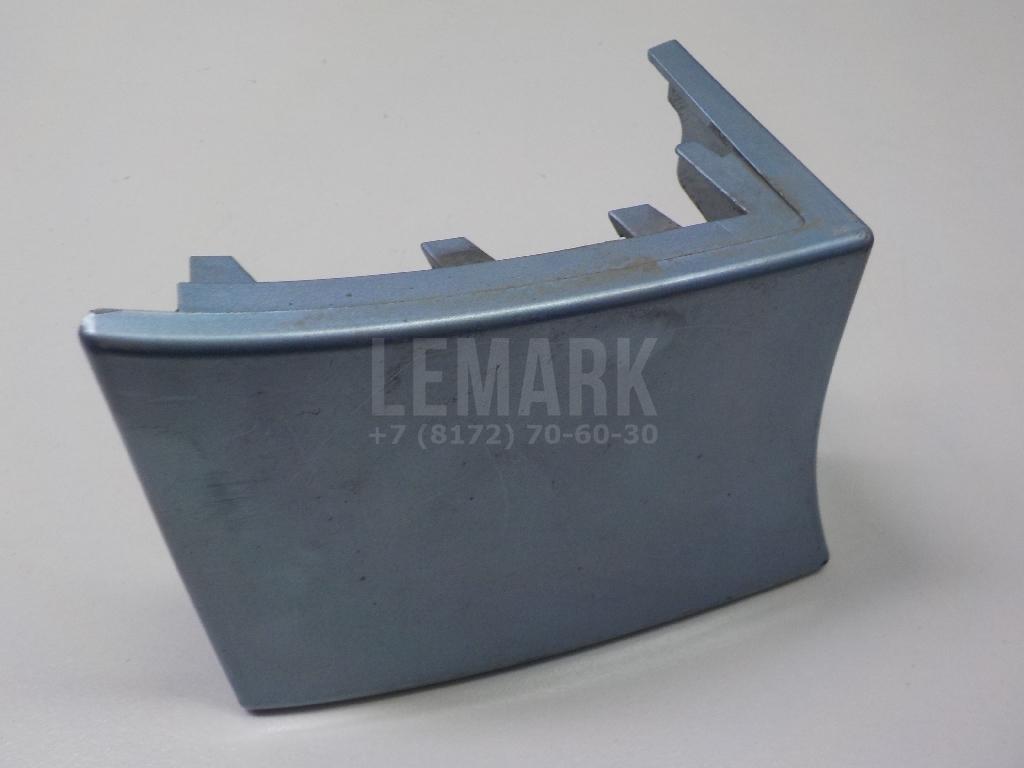 Планка под фонарь левая 5L6813345 VAG