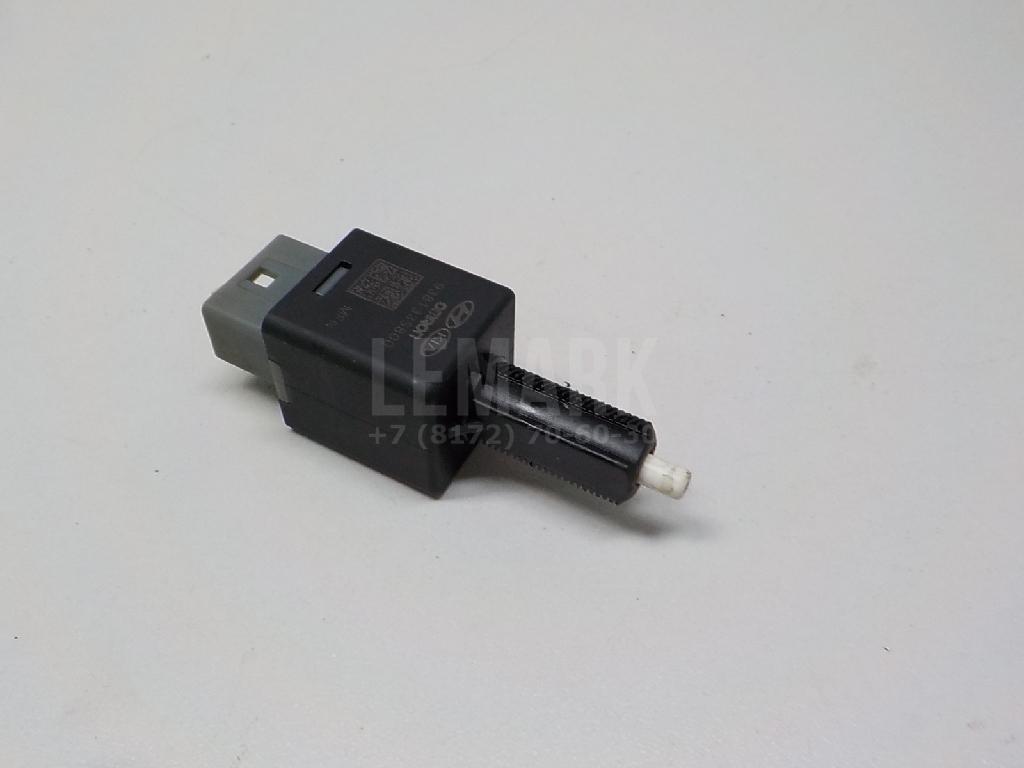Датчик включения стопсигнала 938103S700 Hyundai-Kia