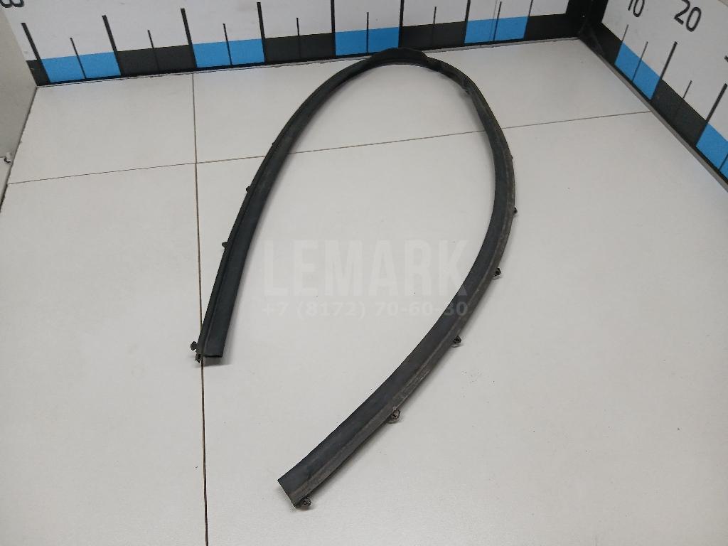 Уплотнитель двери 5JA839697C VAG