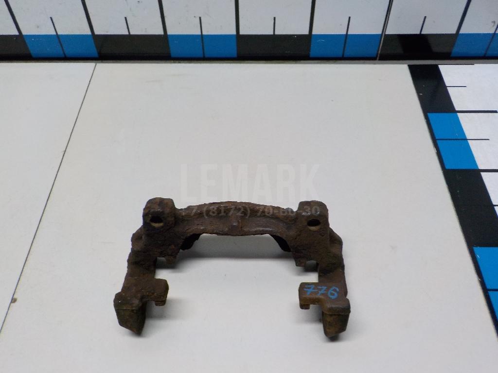 Скоба суппорта переднего LR000567 Land Rover