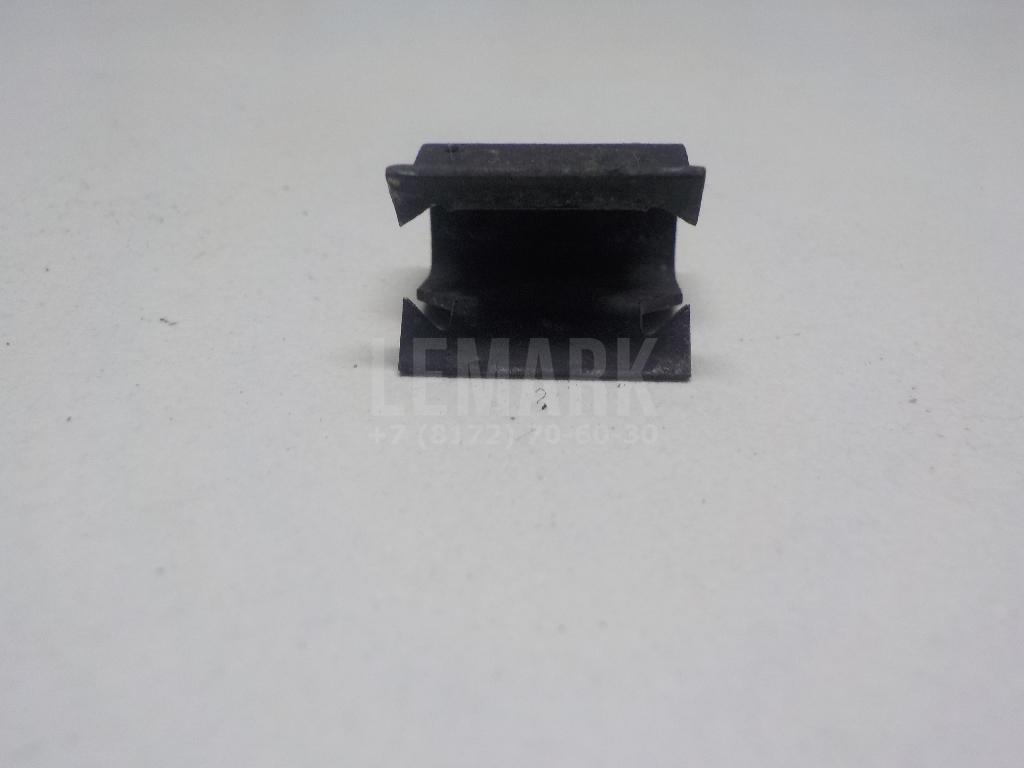 Крепеж (клоп) 1329640 Ford