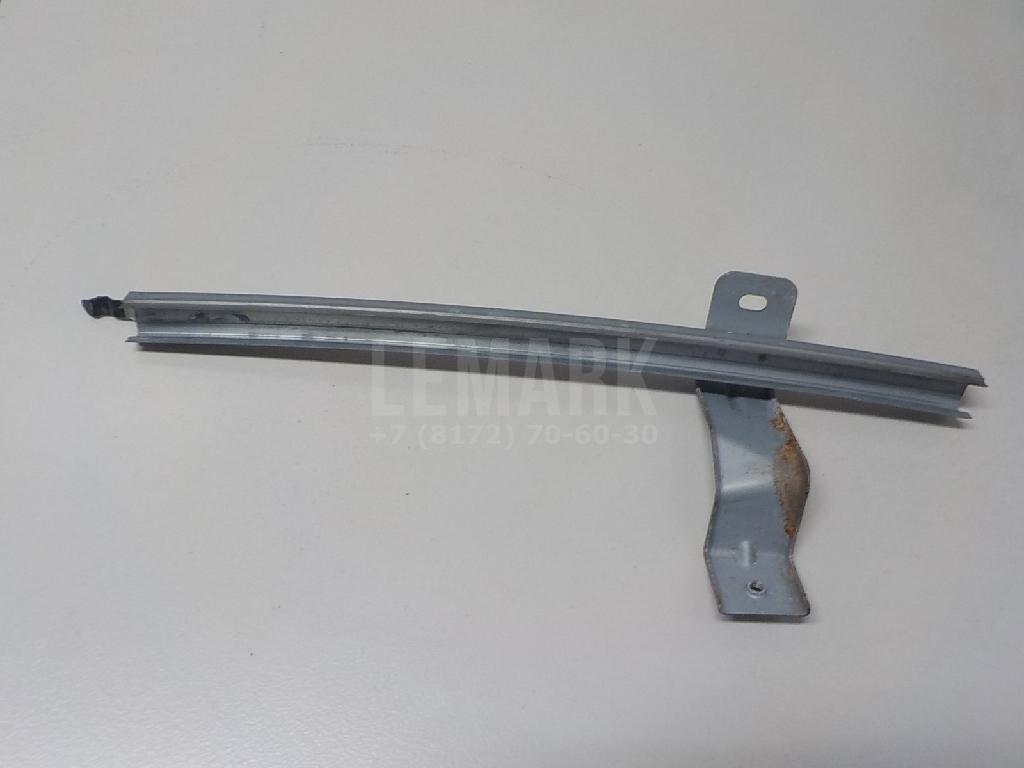 Направляющая стекла двери 80214JD000 Nissan