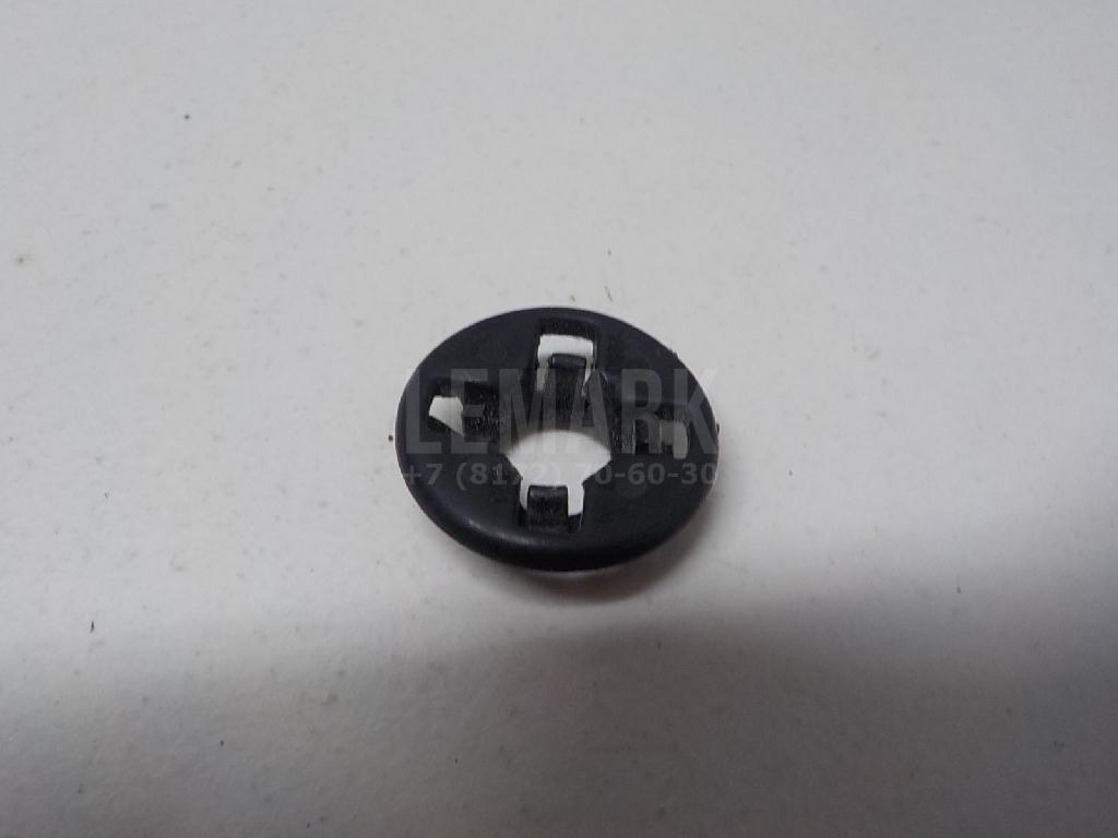 Крепеж 657732J000 Nissan