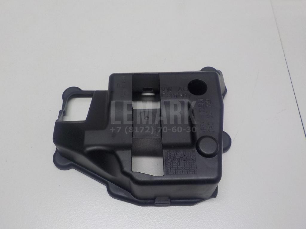 Кожух 04C103729 VAG