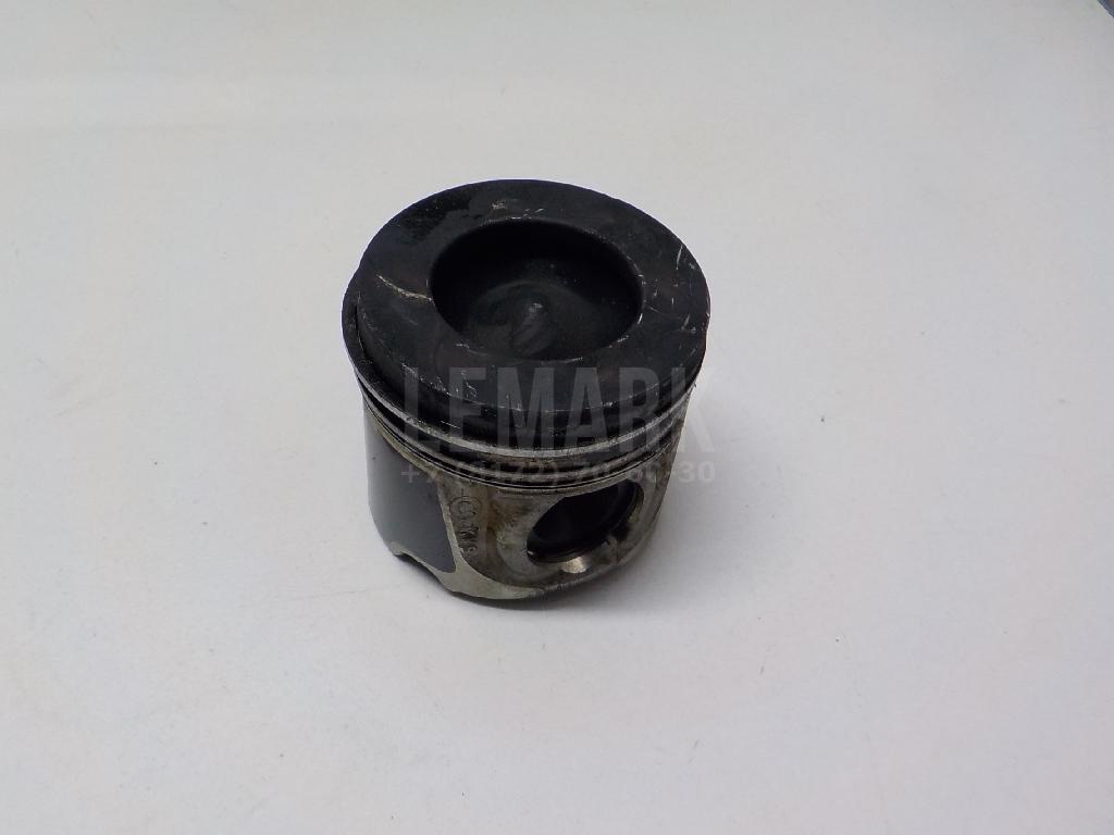 Поршень 7701477817 Renault