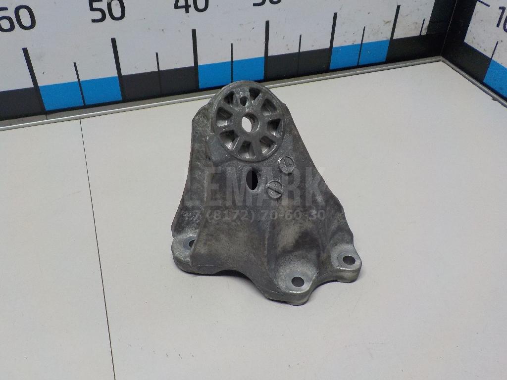 Кронштейн двигателя левый 7L6199307A VAG
