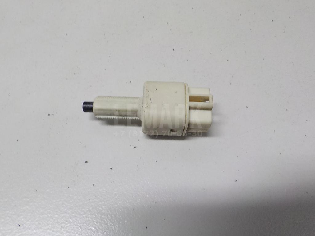 Датчик включения стопсигнала 8434009020 Toyota