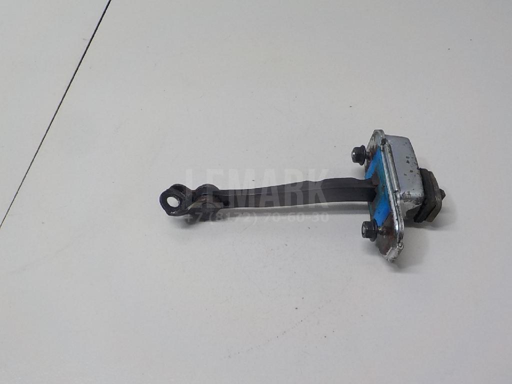 Ограничитель двери 793903U000 Hyundai-Kia