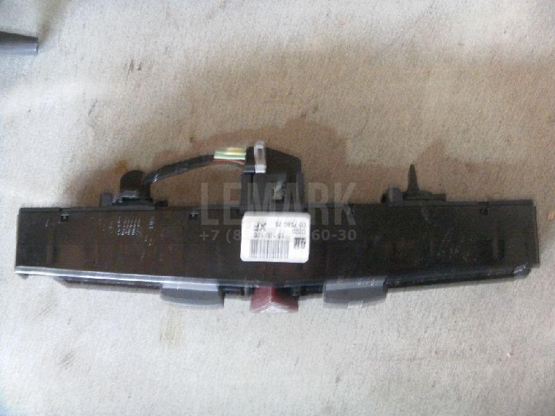 Кнопка аварийной сигнализации 13100105 GM