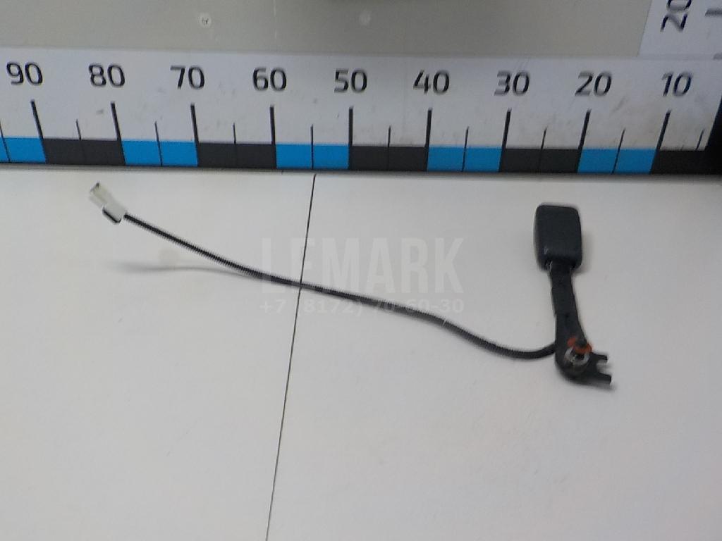 Ответная часть ремня безопасности 888303U200WK Hyundai-Kia