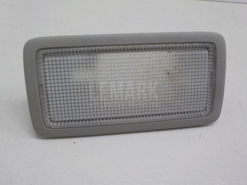Плафон салонный 8134030100B0 Toyota