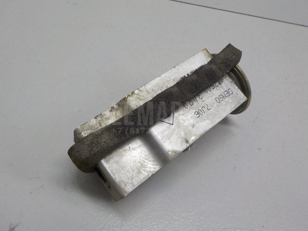 Клапан кондиционера 8851542090 Toyota