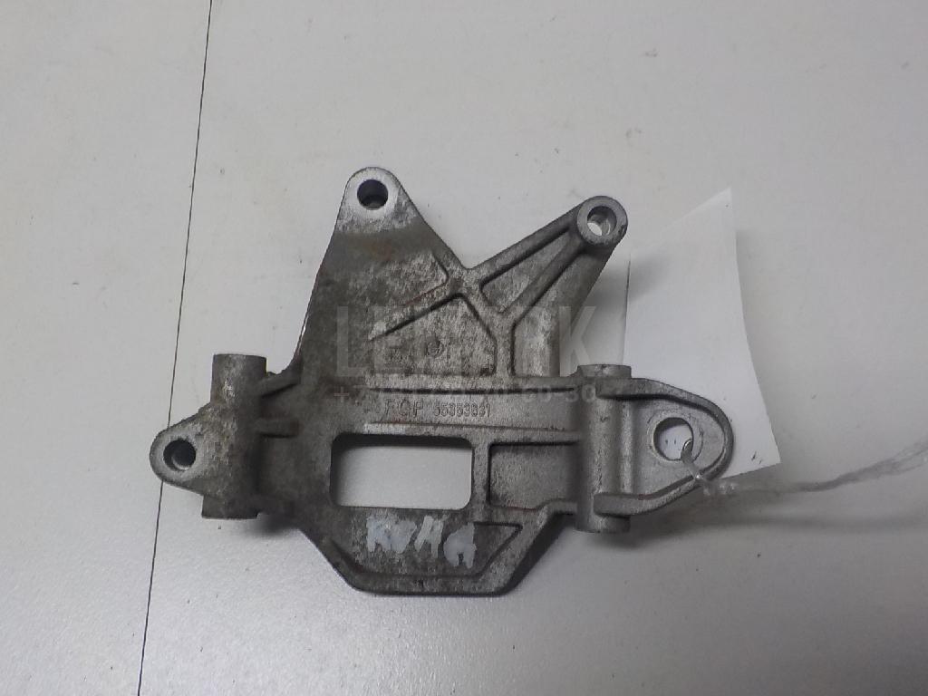 Кронштейн генератора для  BMW 4-serie F32/F33/F82 2012-2020