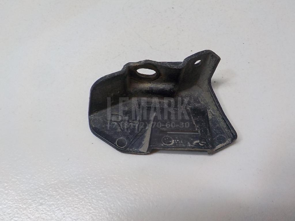 Кронштейн заднего бампера правый 866163U000 Hyundai-Kia