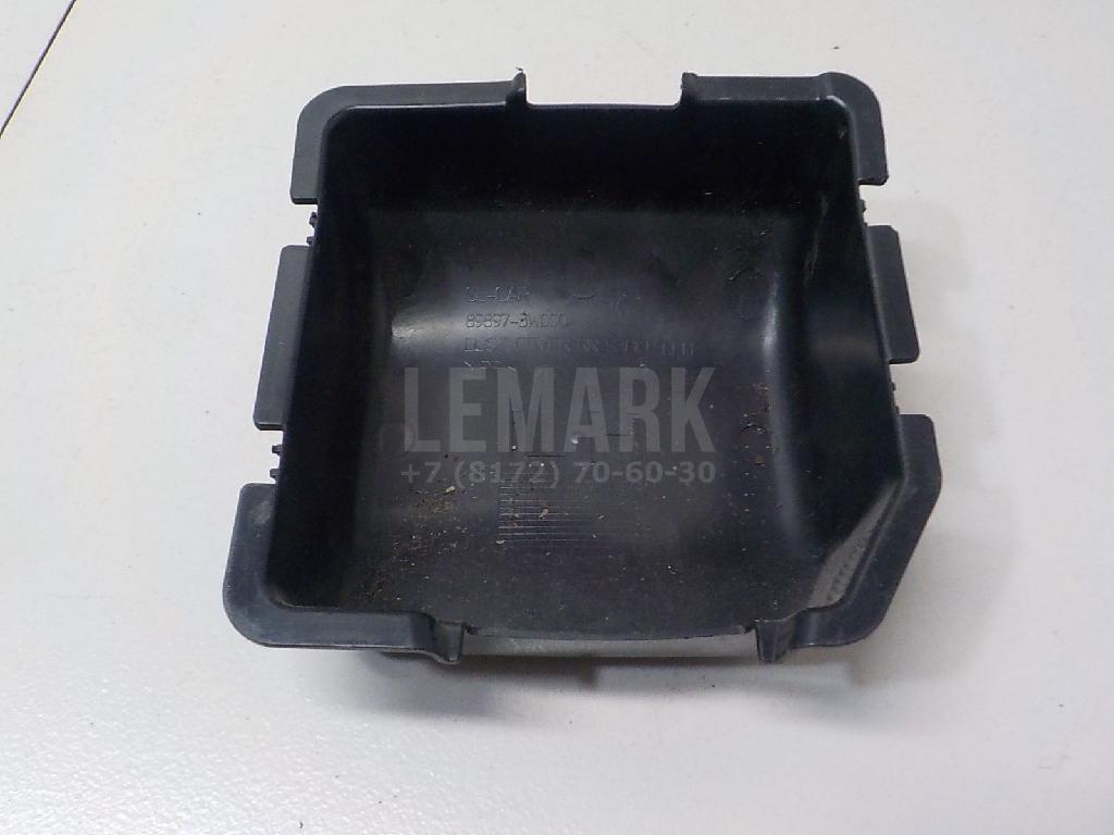 Накладка (кузов внутри) 898973W000 Hyundai-Kia