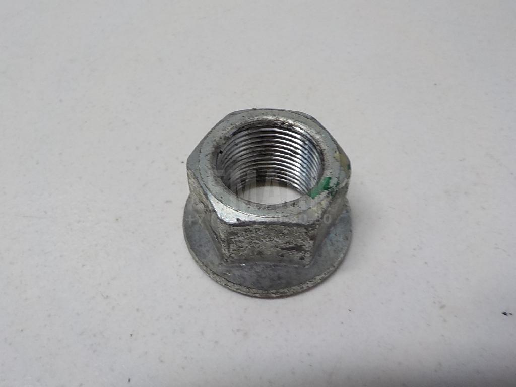 Гайка передней ступицы 402622Y000 Nissan