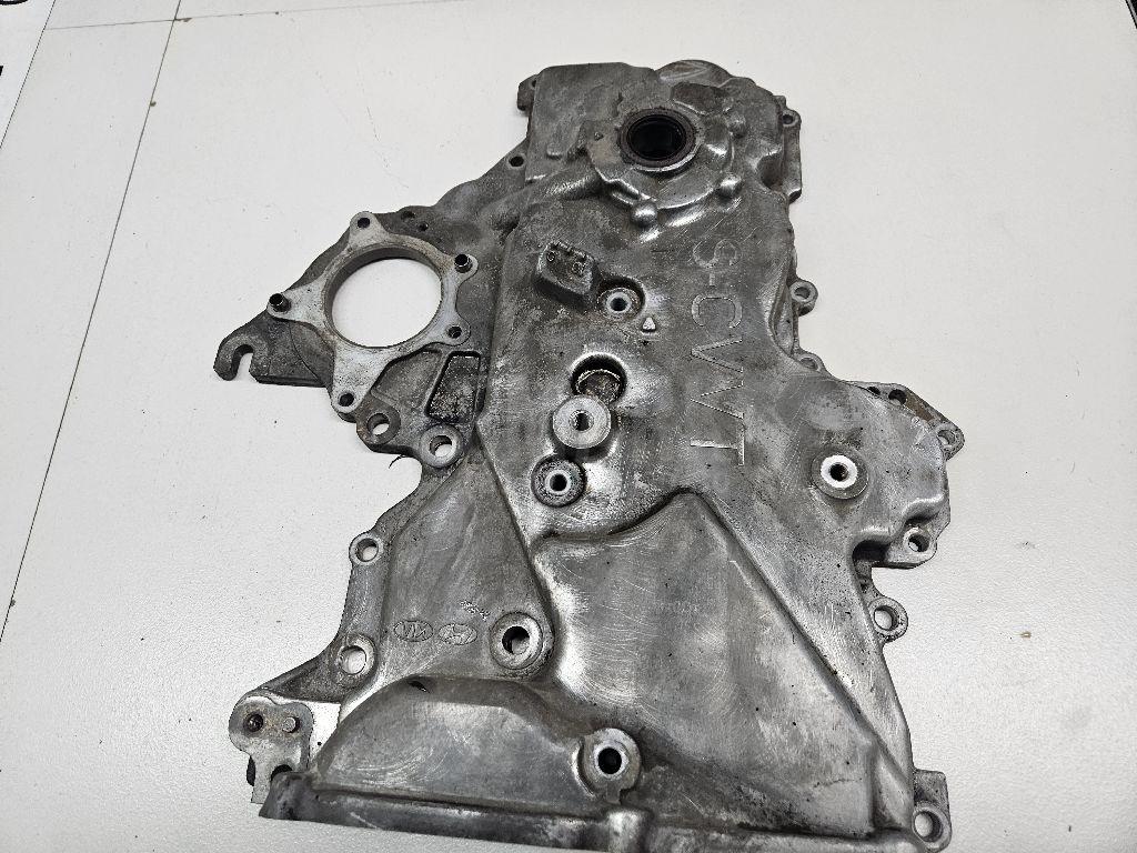 Крышка двигателя передняя 213502B001 Hyundai-Kia